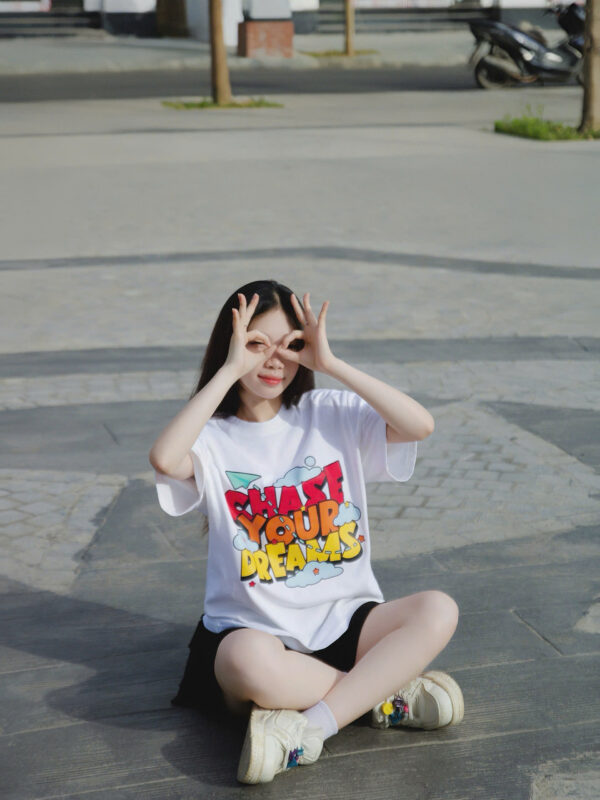 chase your dreams trắng